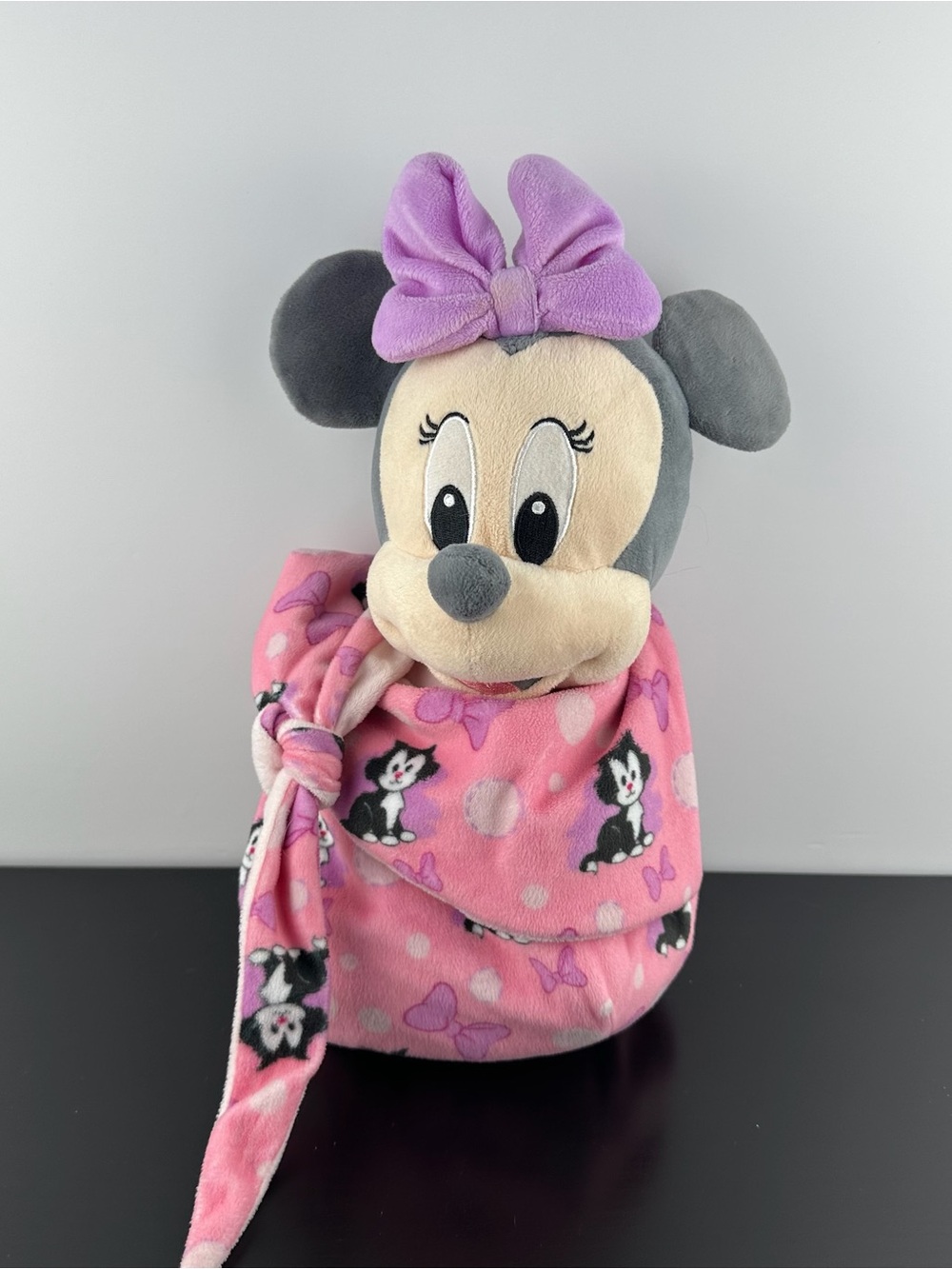 Disney Minnie Mouse in Swaddle Lovey Figaro Blanket 12" Pink Plush Comforter